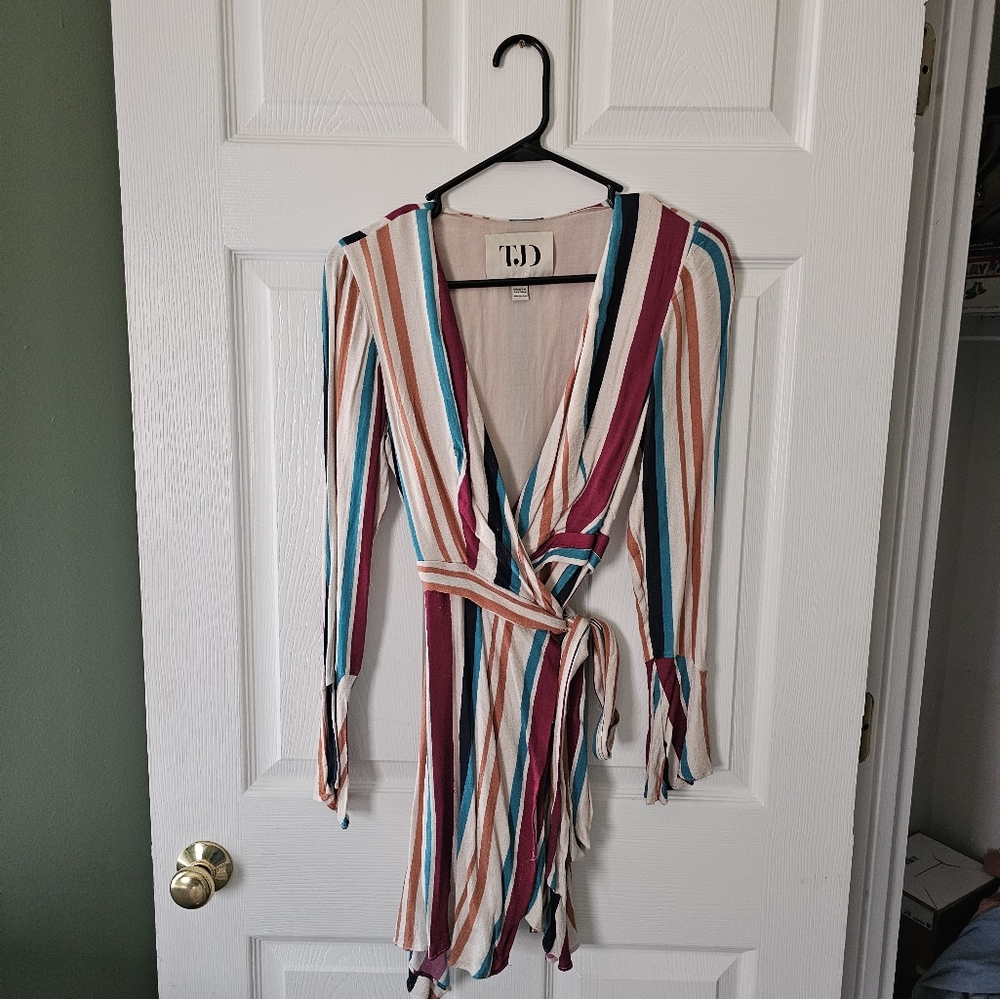 Jet Set Diaries Striped Wrap Multicolored V-Neck Long Sleeve Dress - Picture 3 of 8